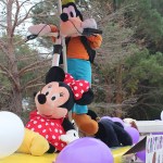 mini mouse and goofy