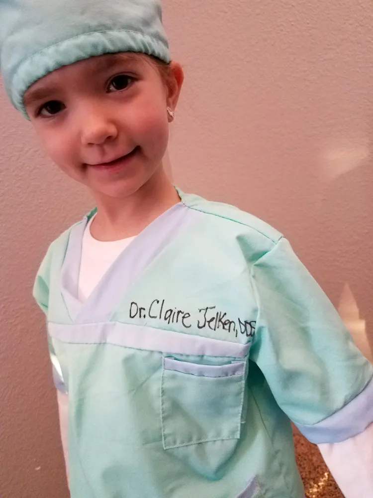 doctor claire costume closeup